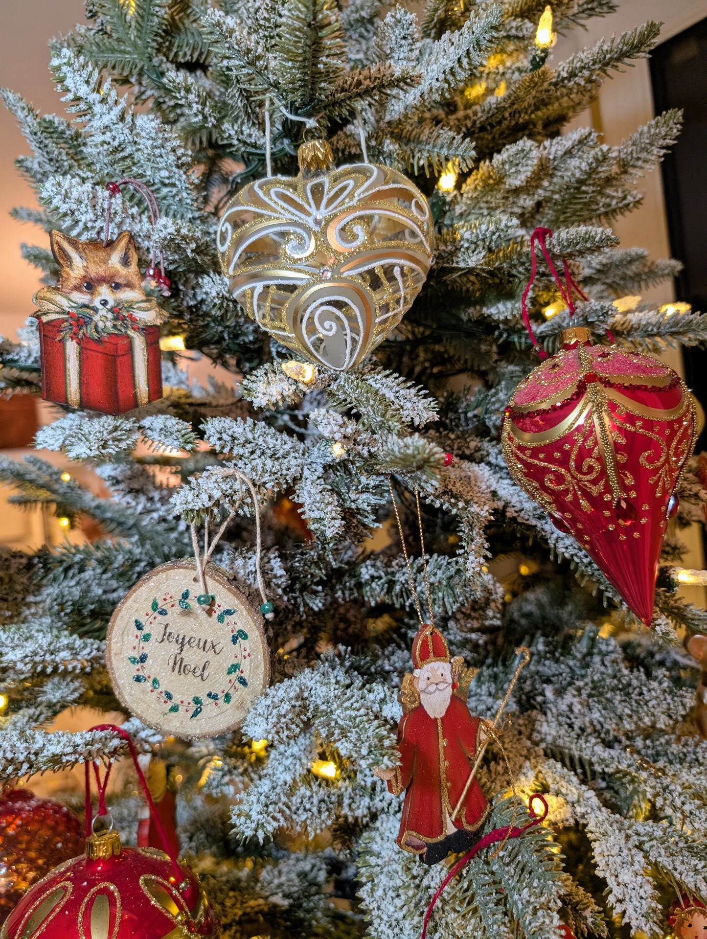 La couronne Joyeux Noël 🇫🇷