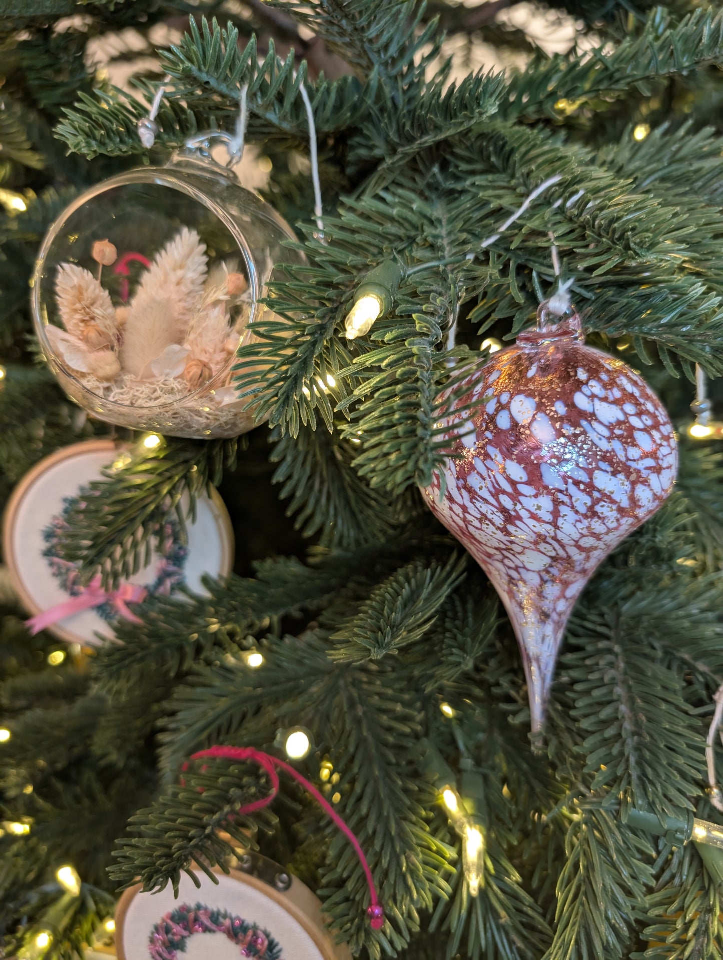 Goutte Tourbillon - Rose & Blanc pailletés or 🇫🇷