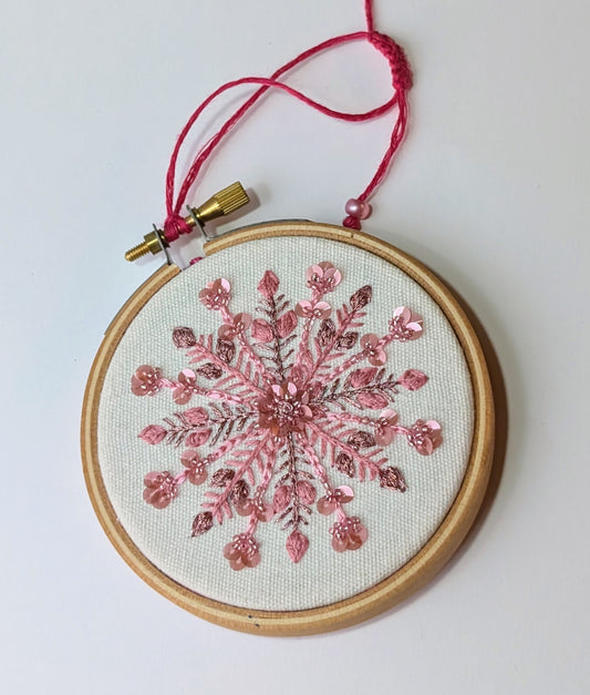 Broderie - flocon floral Rose 🇫🇷