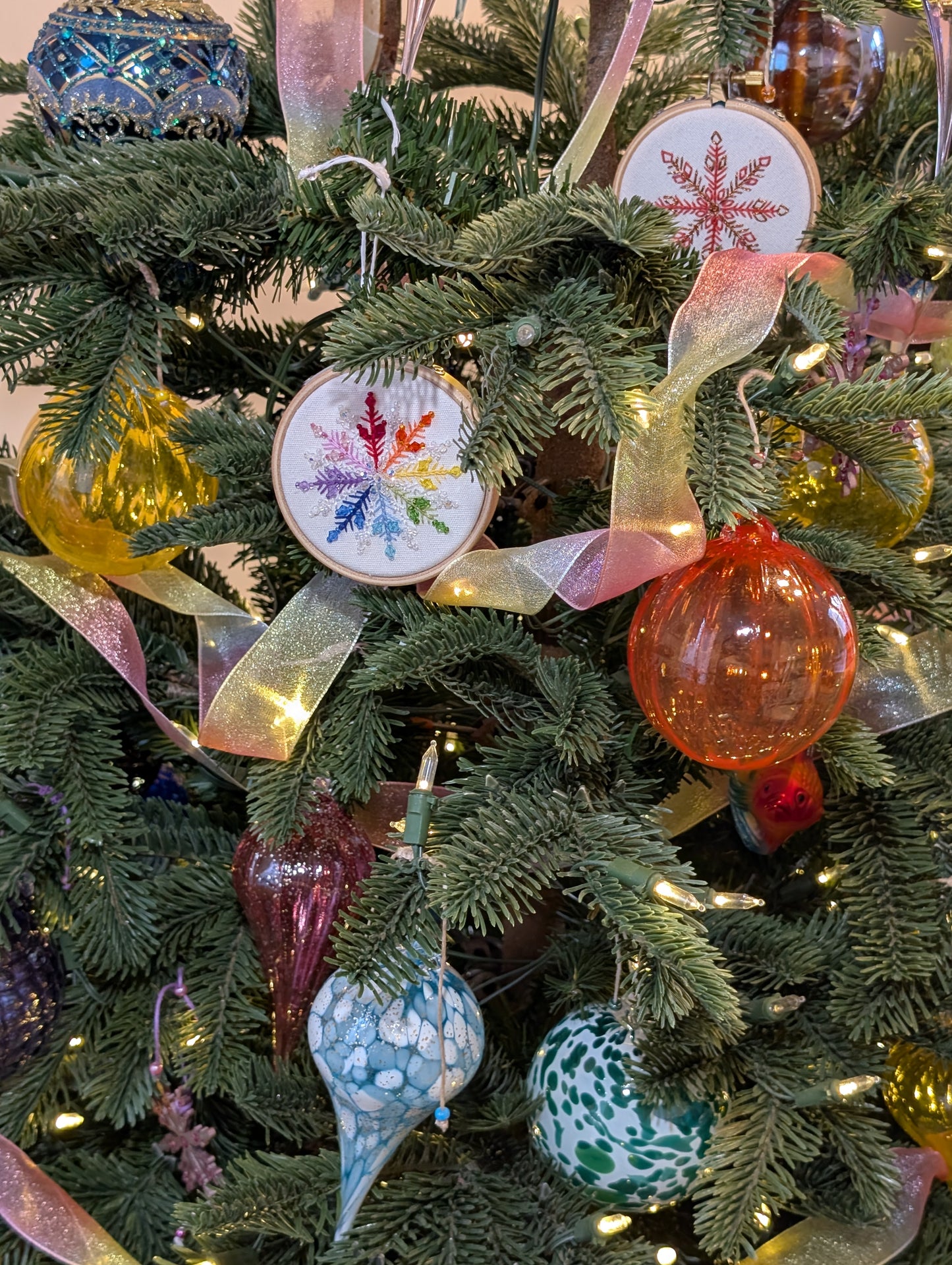 Broderie - flocon perlé Arc-en-ciel 🇫🇷