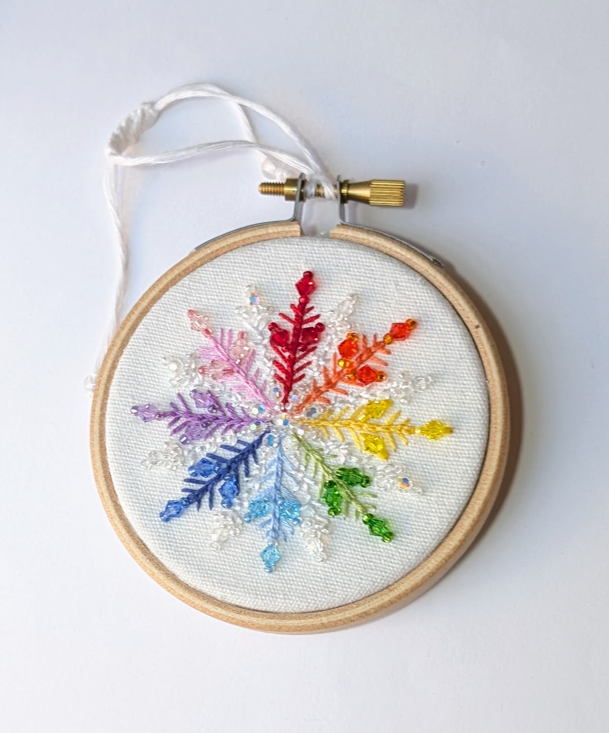 Broderie - flocon perlé Arc-en-ciel 🇫🇷