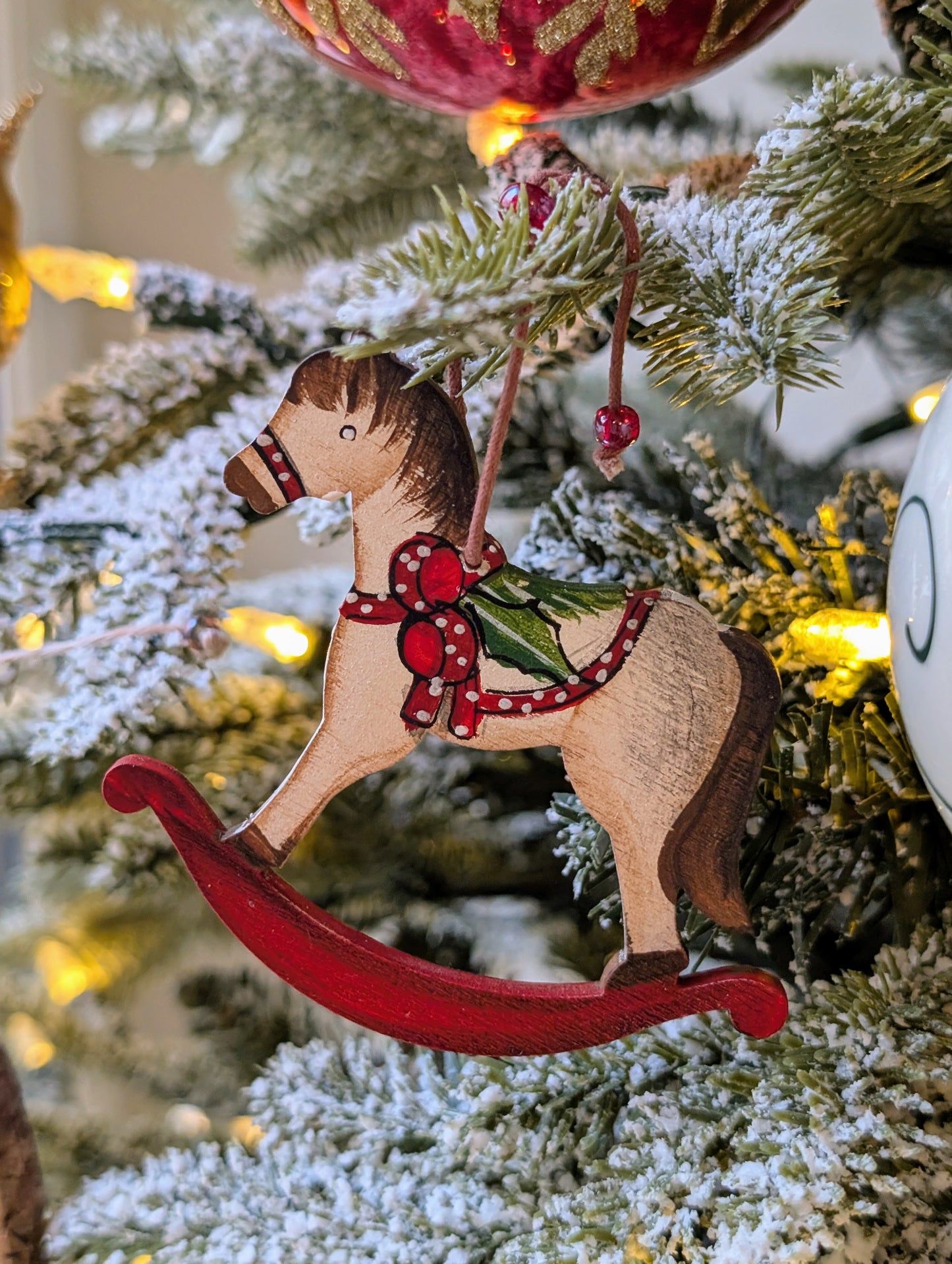 Cheval à bascule 🇩🇪