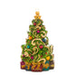 Suspension de Noël représentant un sapin de Noël décoré de guirlandes dorée en or 24 carats et de boules de Noël rouges, bleues, or et violettes et d'une étoile dorée au sommet. Des cadeaux bleus, violets et rouges, terminés par un nœud doré sont au pied du sapin. 