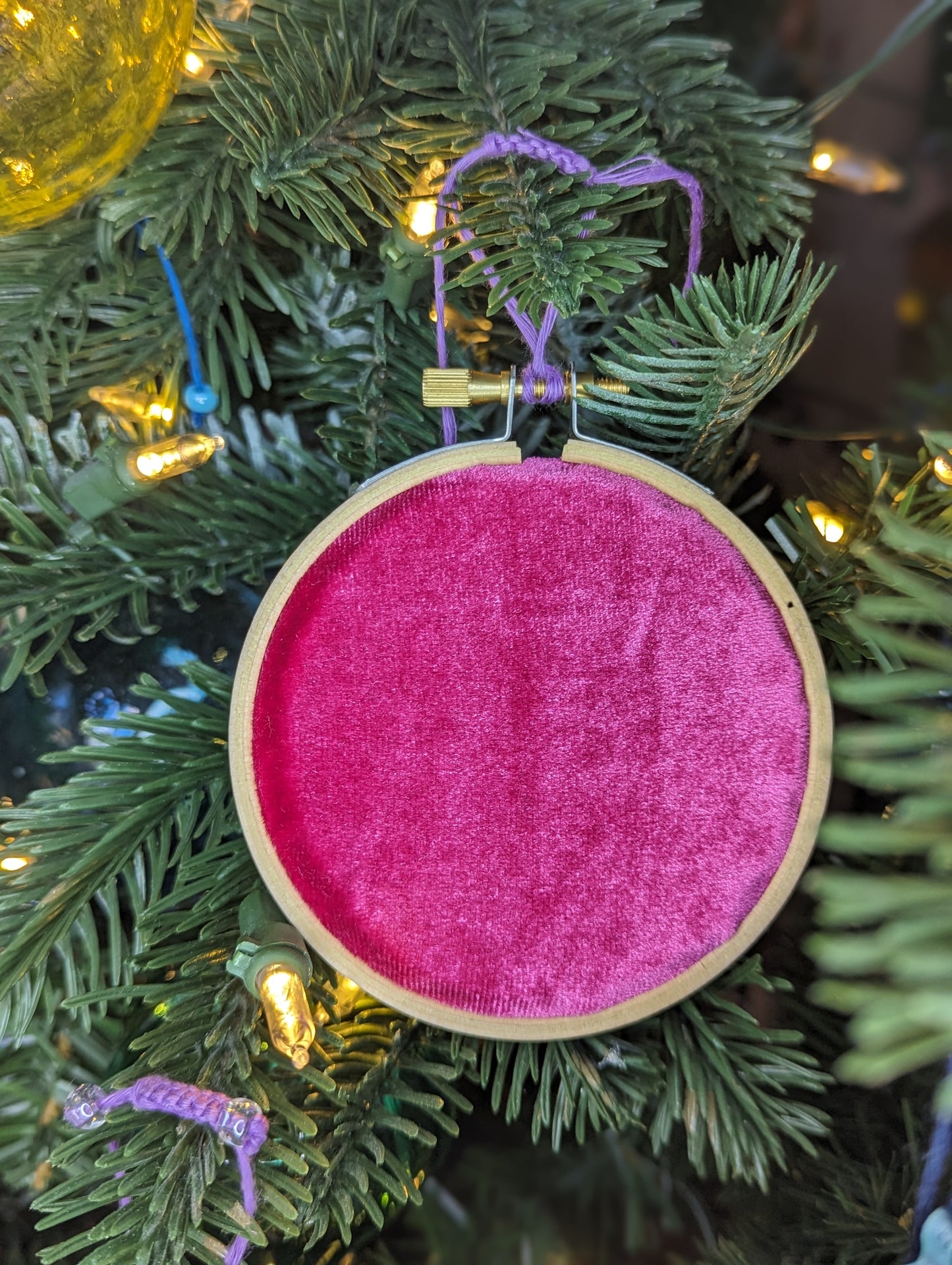 Broderie Sapin - Rose 🇫🇷