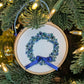 Broderie Couronne - Bleu avec guirlande 🇫🇷